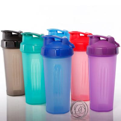 China Sustainable Large Capacity BPA Free Plastic Protein Shaker Bottle With Ball for sale
