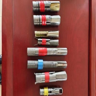China Zilveren standaard Ondersteuning voor uitbreiding Shell Rock Bolt drie blad Te koop