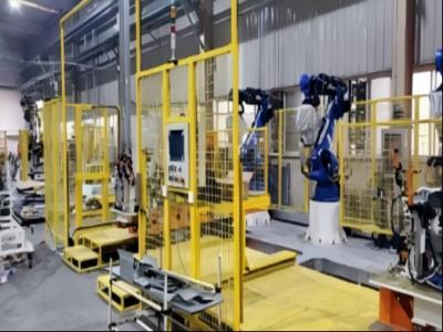 Cina Stazione di lavoro di saldatura DFAC Sistema Siemens PLC ISO9001 FEM in vendita