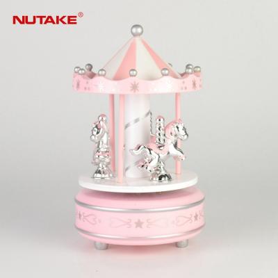 China Silver Shining Ling Rose Color Horses Wooden Toy Carousel Music Box Sound And Rotate Music Box for sale