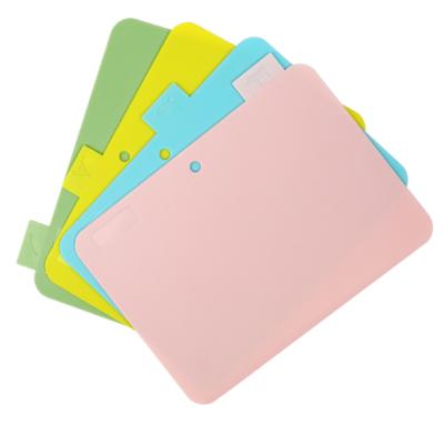 China Disposable PP Cutting Boards Set Kitchen Color Coded Recycled Plastic Chopper for sale