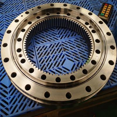 China Non-standard custom Double row cross cylindrical roller slewing bearing for sale