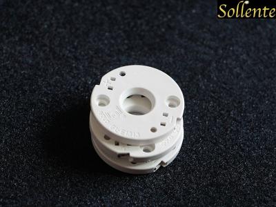 中国 めっきされるベリリウムの銅のニッケルが付いているプラスチック穂軸LEDのホールダーによっては13*13 Mmが接触します 販売のため