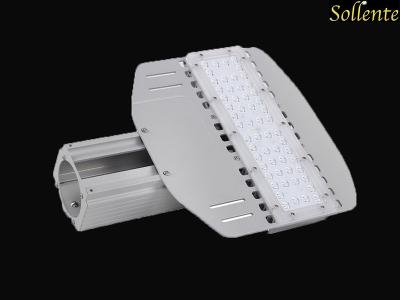中国 AL6063アルミニウム ハウジングが付いている50W SMD3030 LEDの街灯の据え付け品 販売のため