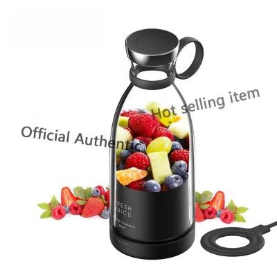China High Efficiency Protable Usb Blender Portable Blender for Shakes and Juice, USB Rechargeable with 4 Blades, mini juicers with BPA-Free, Size for Travel/Outdoor/Gym for sale