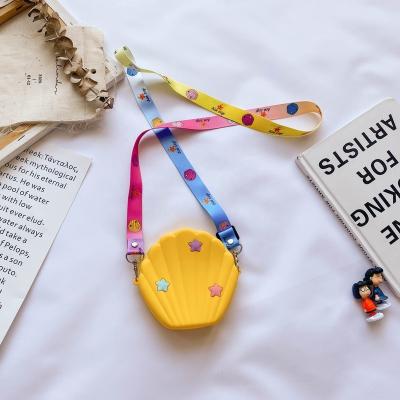 China 2021 Fashion Cute Silicone Shell Shape Toddler Purses Cross Printing Shoulder Mini Kid Jelly Handbag Kids Girl Handbags for sale