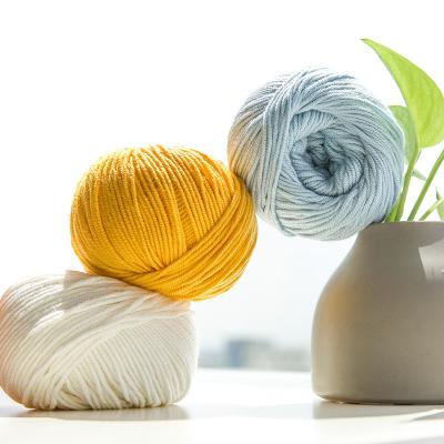 China Yarncrafts Wholesale Anti-pilling Dyed Soft 6 Ply 100% Pure Merino Wool Crochet Yarn For Hand Knitting for sale