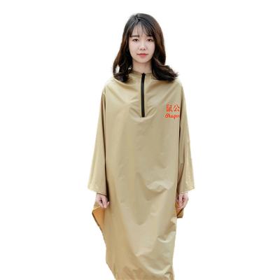 中国 男女兼用のためのTPUの生地をハイキングするフードが付いている再使用可能で長い雨ポンチョ 販売のため