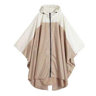 中国 フードの現代贅沢な様式のODMの防水女性の雨ポンチョ 販売のため