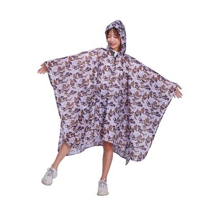 中国 ODM利用できるTPUのレインコート雨は多でき事のための男女兼用を保護した 販売のため
