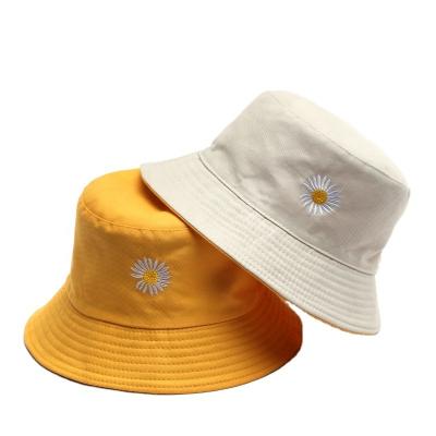 China Striped 2022 Fashion Brand Designer Fashion Bucket Hats Sewing Band Hot Sale Waterproof Recycled Empty Bucket Hats for sale