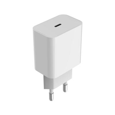 China Universal 20w PD Charger Single Port For iPhone Charger TypeC For AirPods Pro Charger for sale