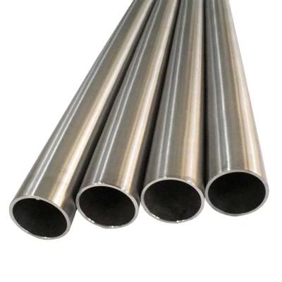 China ASME koper nikkel legeringstaal 9010 buis C70600 naadloos stalen buis 10 inch SCH40 Te koop
