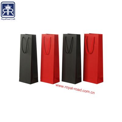China Wholesale Recyclable Cardboard Glass Wine Bottle Gift Bag Simple Cardboard Paper Packaging Wine Shipping Bag for sale