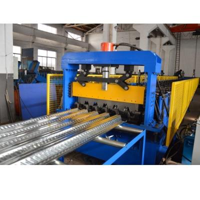 Chine Petit pain de plate-forme du toit 12KW galvanisé par 1.2mm formant des stations de la machine 28 à vendre