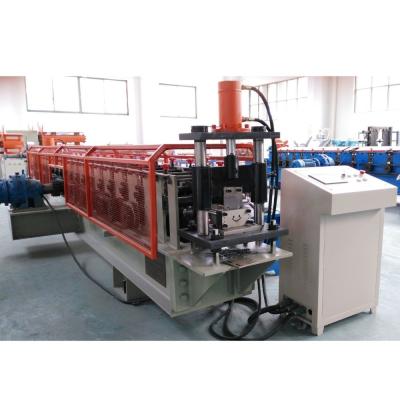 Chine Le petit pain d'enjeu de courrier de vignoble formant l'équipement pour 1.5mm a galvanisé les bobines en acier avec la grande vitesse à vendre