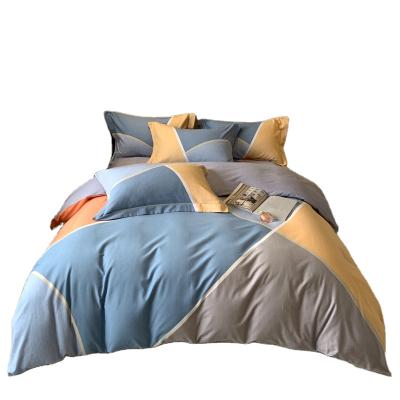 China New Anti-Static 4 - Piece Wadding Bedding Set With Large Quantity And High Density For Autumn And Winter for sale