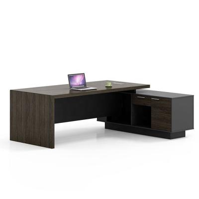 China 2022 High Quality Modern Office Furniture Convertible Low Price CEO Executive Table Wallnut for sale