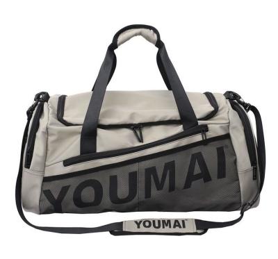 China Multi Storage Spaces Personalized Duffle Bags For Sports 50-60Litres for sale