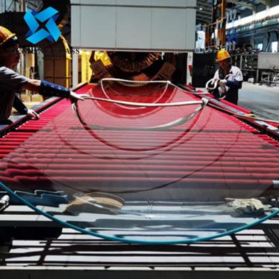China Vidro de 15 mm ultra-claro, curvo e endurecido, com furos à venda