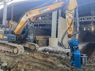 China Side Grip Pile Driver for Strong and Stable Foundation Piling Solutions for sale