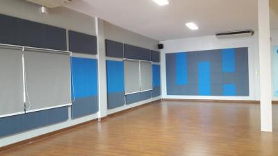 China Lightweight Fabric Wrapped Acoustical Wall Panels Fiberglass Sound Absorbing Decorative Material for sale