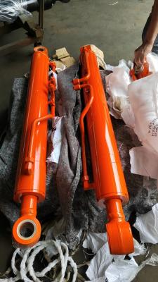 China Hitachi zx70 boom 9197149 arm 9197150 bucket 9197151 hydraulic cylinders à venda