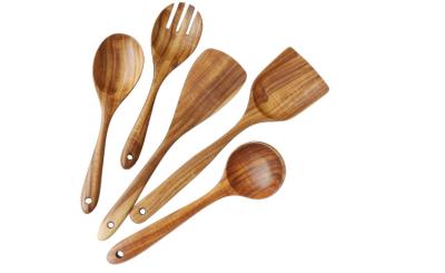 China A colher de madeira da cozinha da teca amigável de Eco ajustou o grupo Multiusage do utensílio à venda