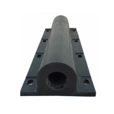 China Rubberen accessoires 150 mm X 150 mm D type Rubberen fender en rubberen bumper voor de haven Te koop