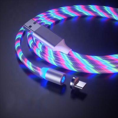 China el cargador micro del teléfono de 2.4A USB telegrafía el tipo C 3 de 8 pernos en 1 luz magnética del cable LED en venta
