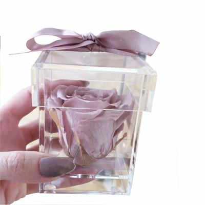 Chine Boîte de rangement acrylique de PMMA, boîtes acryliques universelles pour des fleurs à vendre