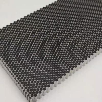 China Spot Welding 8.2mm Cell Size Metal Stainless Steel Honeycomb Air Straightener for sale