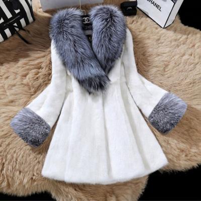 China Factory Price Breathable Faux Fur Coats Womens Imitation Fur Winter Clothing for sale