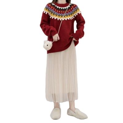 China Anti-wrinkle Cute Casual Loose Red Color Blocking Crew Neck Woman Pullover Christmas Sweater for sale