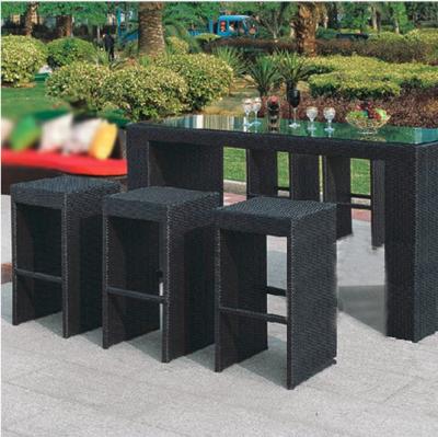 China Mobília exterior do pátio que janta grupos mesa de jantar e cadeiras de vime da resina de 7 partes para o jardim à venda