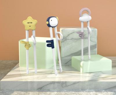 China Sinitic cute new fashion to form dining by se kids chopsticks for sale