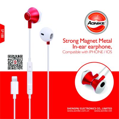 Китай Переключая наушники кабеля молнии 16Ohm песни 10mm продается