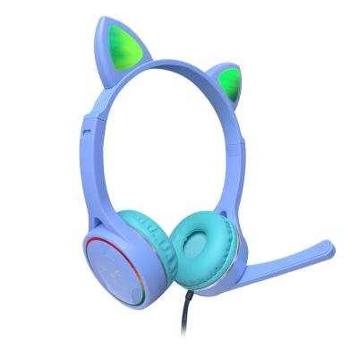 中国 OEM猫耳のRGBライト マイクロフォンが付いている無線折り畳み式のbluetoothのヘッドホーン 販売のため