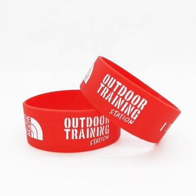China All Personalized Ink Injected print embossed Custom Logo For Promotional 19/20/25Wider Rubber bracelet Silicone Wristband for sale