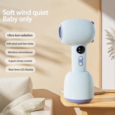 中国 リアルタイム温度表示とABSを備えた黄色/青のワイヤレスベビーヘアドライヤー 販売のため