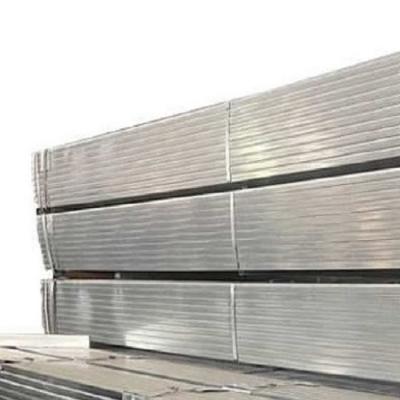 Chine Tube en acier galvanisé plongé chaud Q345 ASTM 50mm pour la haute pression à vendre