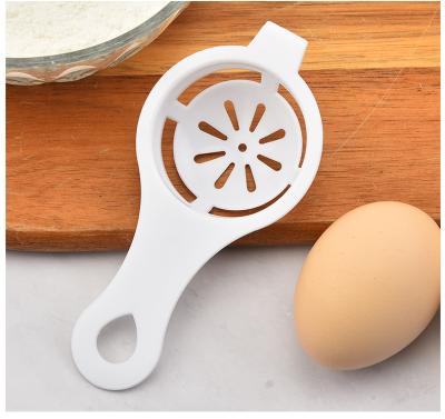 China 1 Piece Cooking Tools Kitchen Accessories Portable Simple and Practical Egg Separator Plastic Filter Egg Yolk Separator for sale