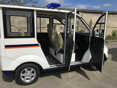 Chine La voiture de patrouille électrique à vitesse réduite 2+3 pose performance de chariot de golf de 5 passagers la haute à vendre