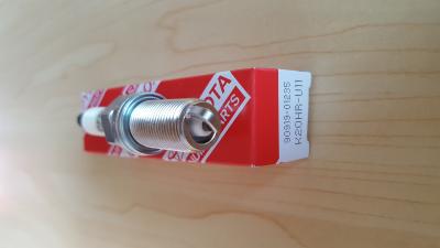China Auto Spark Plug for Toyota Denso OEM 90919-01235 for sale