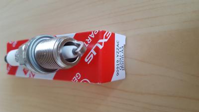 China Auto Spark Plug for Toyota Denso OEM 90919-YZZAC for sale
