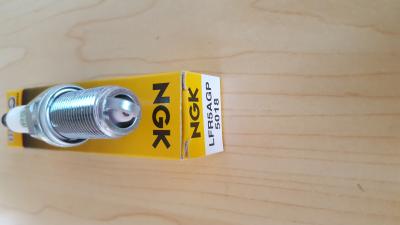 China NGK Spark Plug for Car,OEM LFR5AGP for sale