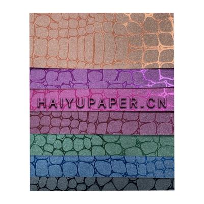 China New Design Anticurvature Metallic Mirror Sheet 50 Cardboard Card Lamination for sale
