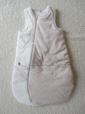Chine Le bébé d'ouverture de tirette a capitonné le coton de polyester de sac de couchage à vendre