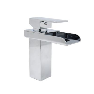China Latest Product Household Hotel Product Household Metered Waterfall Bathroom Vanity Hot And Cold Mixed Zinc Alloy Faucet zu verkaufen