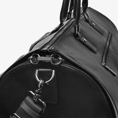 China Custom Logo Black Pebble Leather Mens Weekender Bag Mens Travel Garment Suit Carrier Duffle Weekender Bag for sale